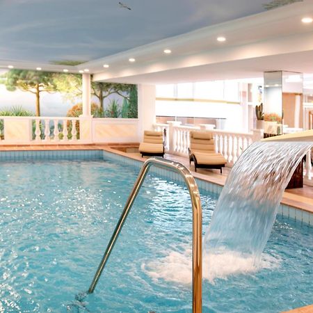 Golf- Und Wellnesshotel Amtsheide Bad Bevensen Exterior foto