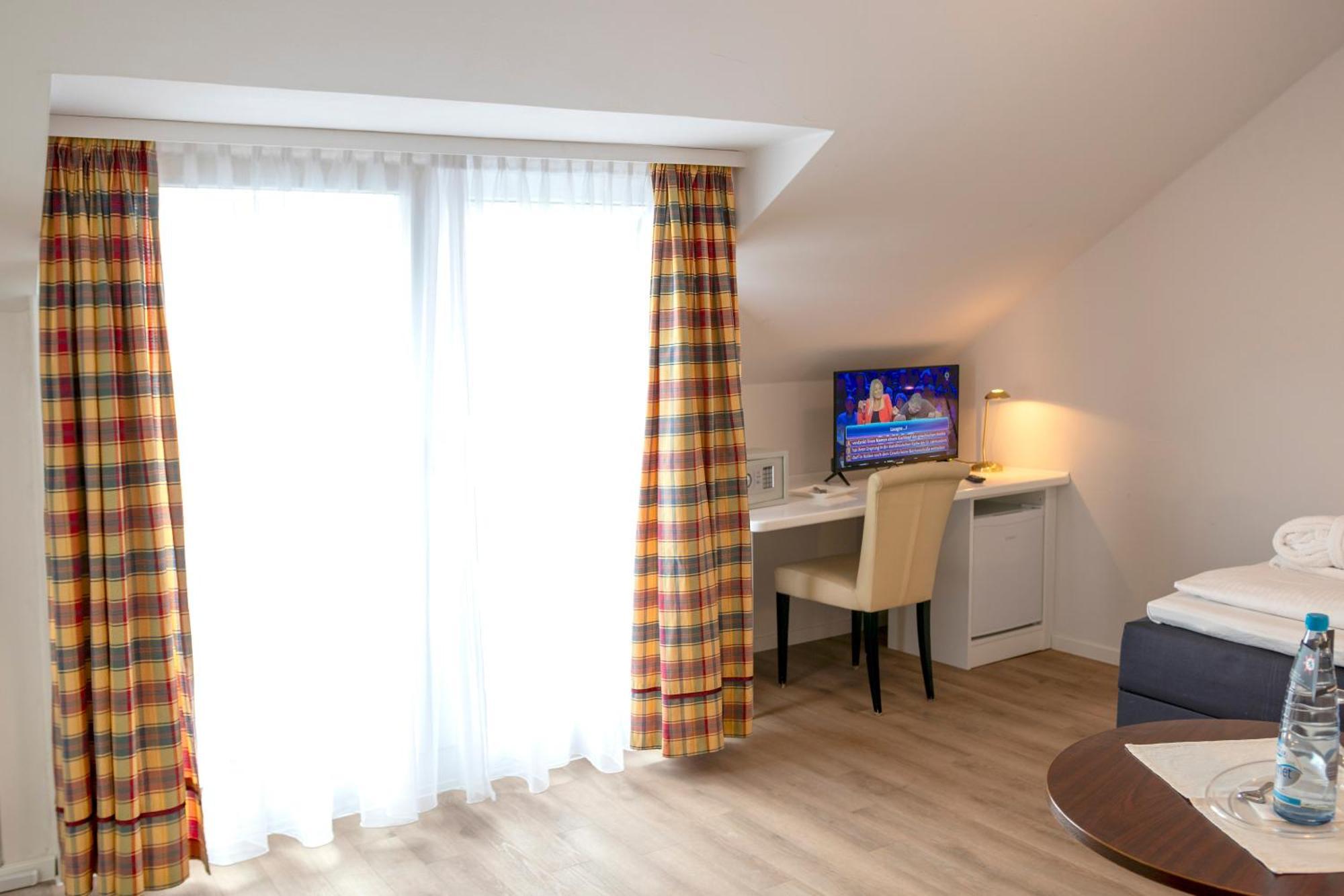 Golf- Und Wellnesshotel Amtsheide Bad Bevensen Exterior foto